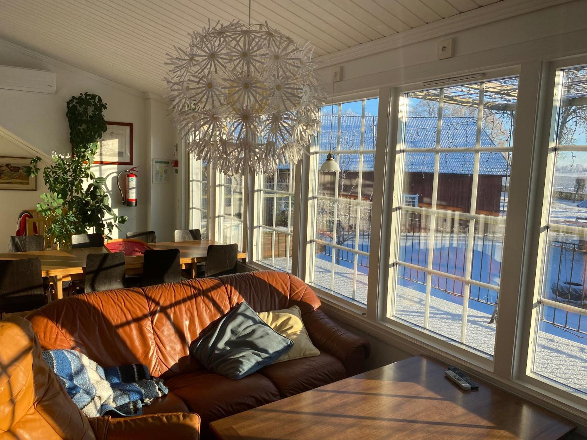 Källby Aeventyrsgardens Vandrarhem, Kinnekulle מראה חיצוני תמונה