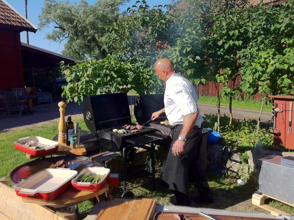 Källby Aeventyrsgardens Vandrarhem, Kinnekulle מראה חיצוני תמונה