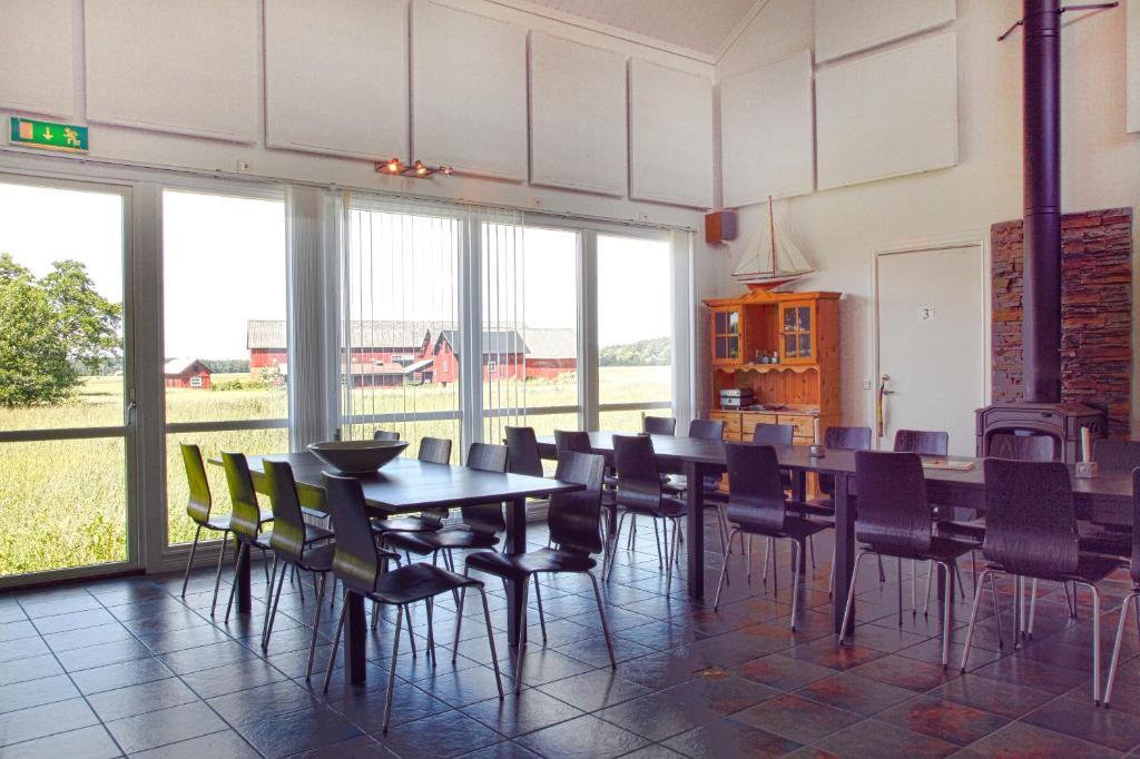 Källby Aeventyrsgardens Vandrarhem, Kinnekulle מראה חיצוני תמונה