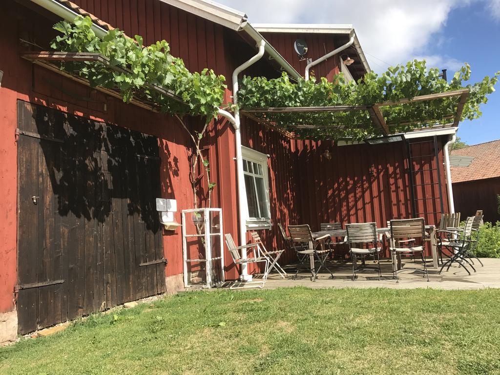 Källby Aeventyrsgardens Vandrarhem, Kinnekulle מראה חיצוני תמונה